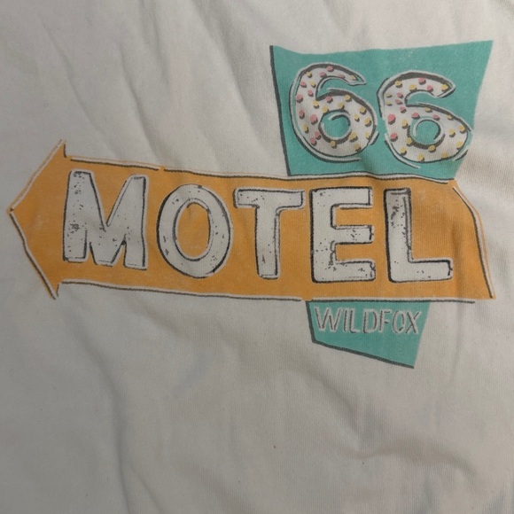 Wildfox White Shorts Set with Orange and Green Accents 66 Motel - Picture 2 of 12